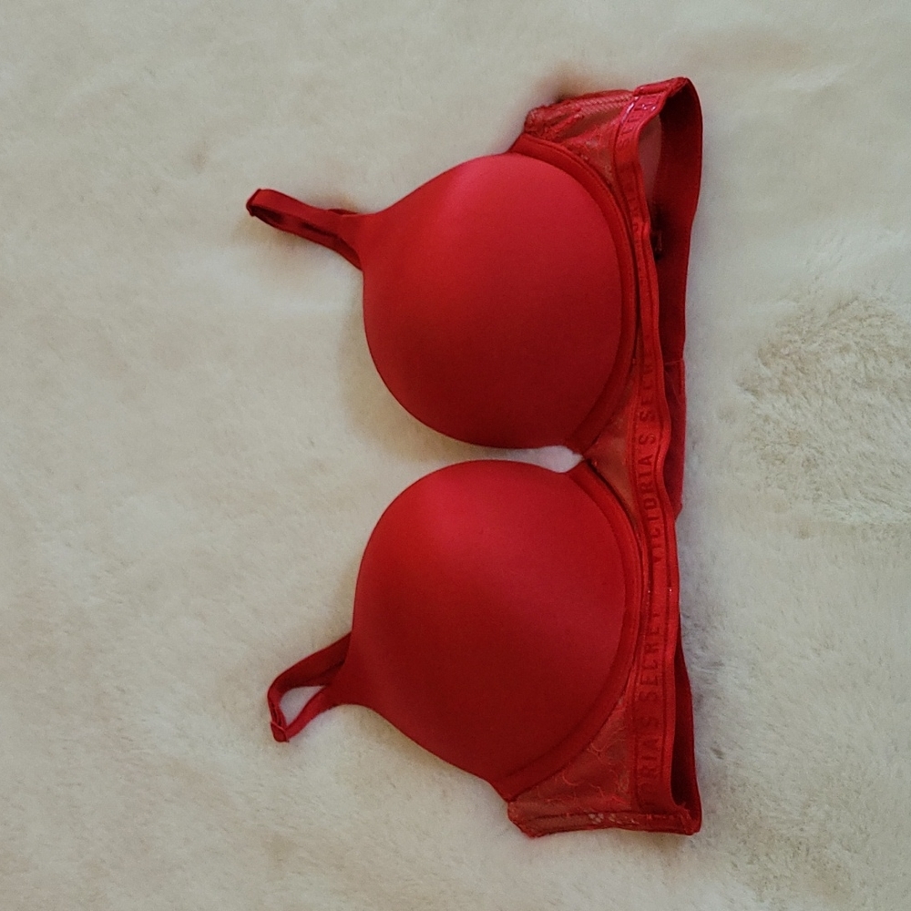 Victoria's Secret Bombshell Red Sexy Push Up Bra